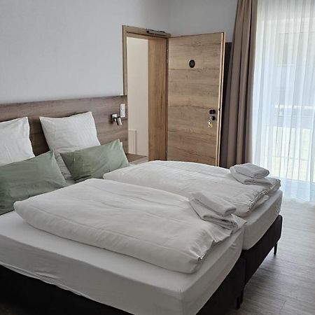 Landhotel Imhof Neuhof  Eksteriør billede