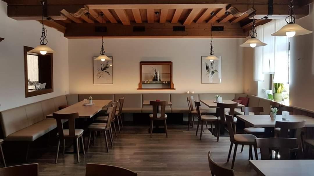 Landhotel Imhof Neuhof  Eksteriør billede